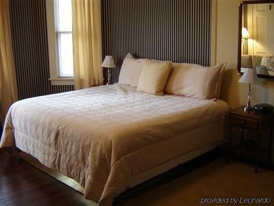 White Horse Inn Pittsfield Quarto foto
